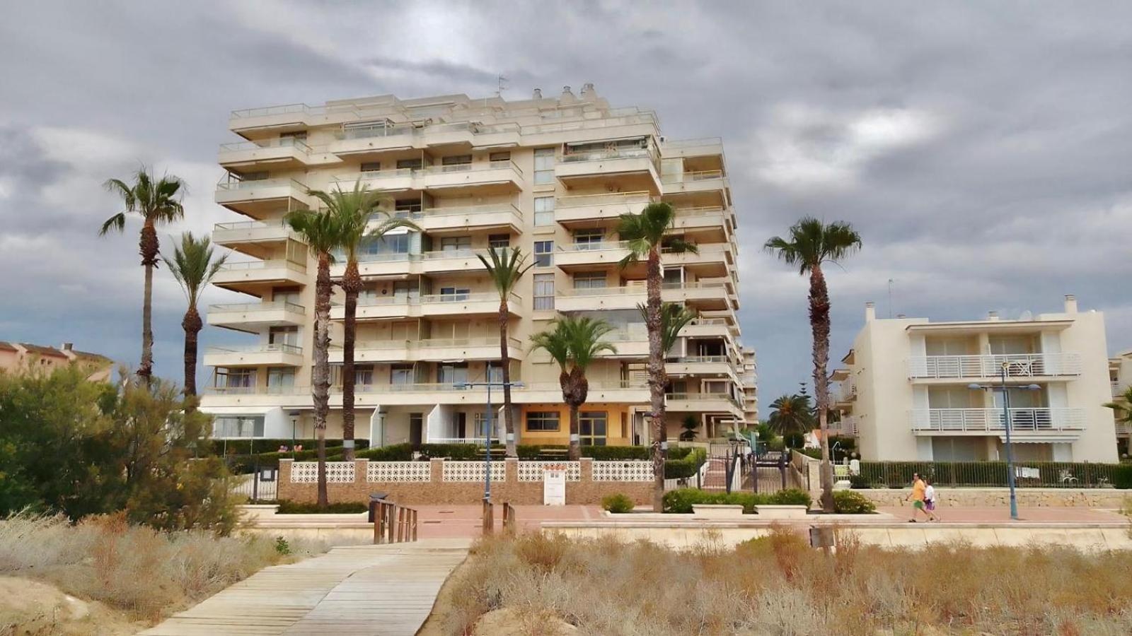 Atico En Primera Linea Mediterraneo Peniscola Bagian luar foto